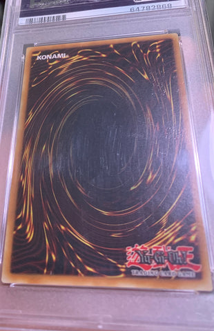 Dark magician (GFTP-EN128) - Ghost Rare - PSA AUTH