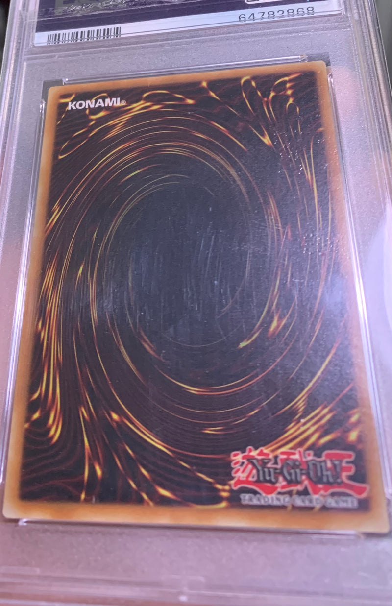 Dark magician (GFTP-EN128) - Ghost Rare - PSA AUTH